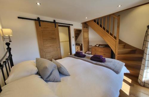 La Cote-d'Arbroz Casa | Couples Gem - Sensational views Nr Morzine