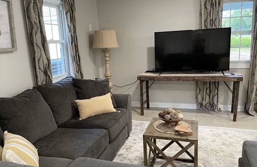 Core Creek Cabaña | Couples retreat! Enjoy this newly remodeled hidden gem.