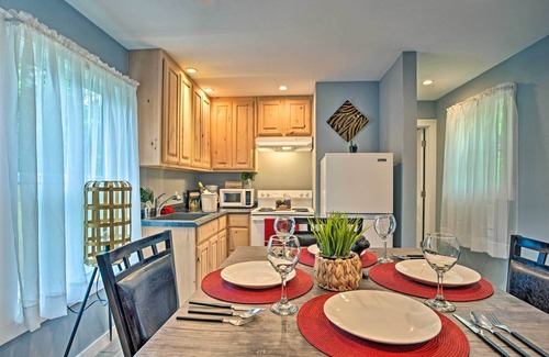 Canton Casa | Couple’s Retreat In Canton w/ Patio, Trail & Yard!