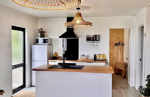 Aongatete Apartamento | Couples Retreat with spectacular views and spa.