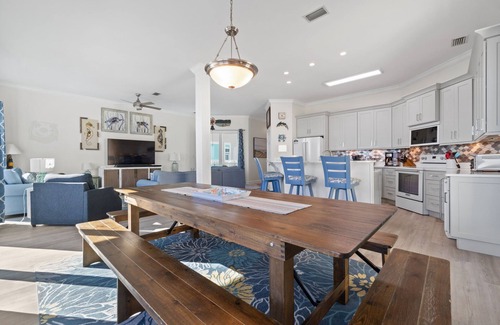 Southpointe Casa | Courageous Beach House-Beachfront-4BR-Pet Friendly-Pool