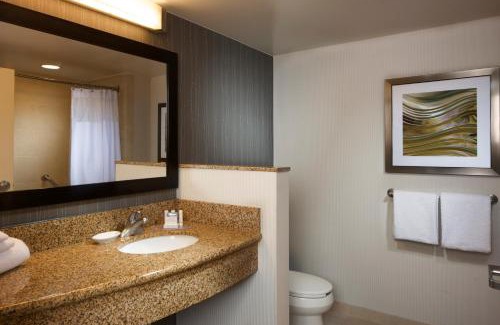 South Side Hotel | Courtyard by Marriott Corpus Christi