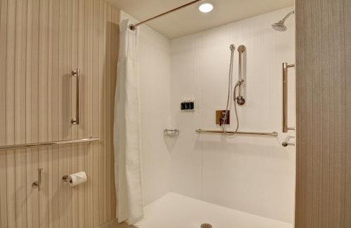 Rogers Hotel | Courtyard by Marriott Bentonville Rogers Promenade