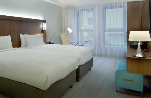 Upper Town Hotel | Courtyard by Marriott Brussels EU