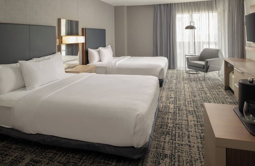Spring Hotel | Courtyard by Marriott Houston City Place