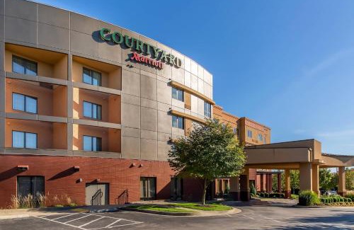 Beaumont Residential Hotel | Courtyard by Marriott Lexington Keeneland/Airport