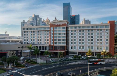 Panama City Hotel | Courtyard by Marriott Panama Multiplaza Mall