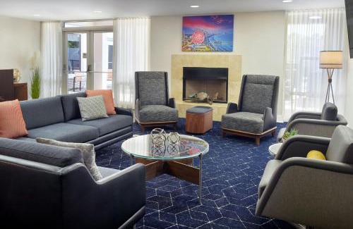 Myrtle Beach Hotel | Courtyard by Marriott Myrtle Beach Broadway