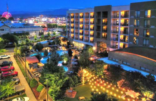 Pigeon Forge Hotel | Courtyard by Marriott Pigeon Forge