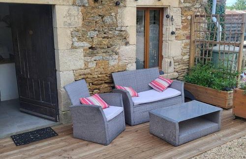 Bazoges-en-Pareds Casa | Courtyard cosy cottage