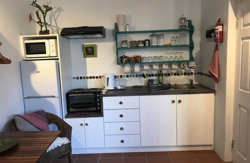 Muizenberg Cabaña | Courtyard Cottage Muizenberg; Acogedor apartamento estudio