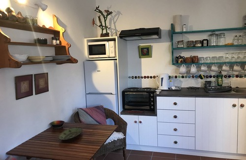 Muizenberg Cabaña | Courtyard Cottage Muizenberg; Acogedor apartamento estudio