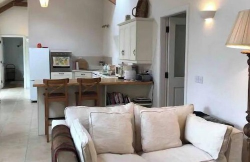 Pallaskenry Casa | Courtyard Cottage on working organic farm.