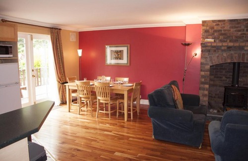 Bettystown Casa | Courtyard Holiday Cottages No 9