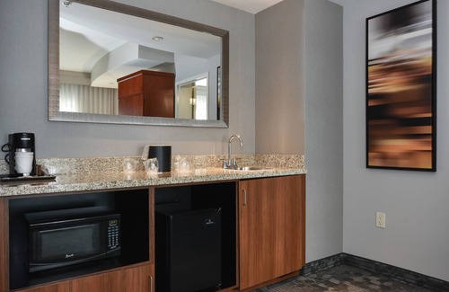 Concord Hotel | Courtyard Marriott Concord
