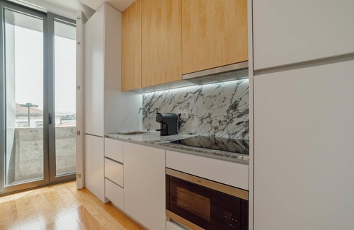 Campanha Apartamento | Courtyard Oporto Design Apartment F