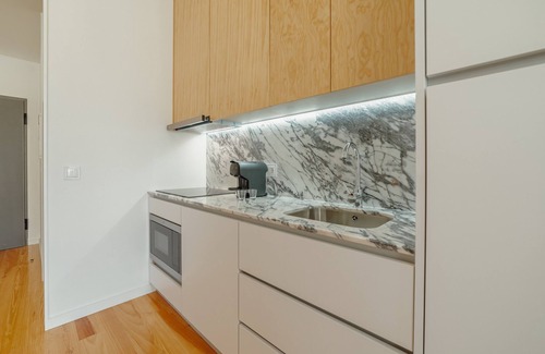 Campanha Apartamento | COURTYARD OPORTO DESIGN APARTMENT E