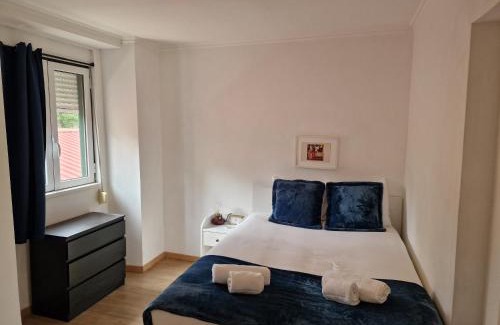 Lisbon Old Town Cabina | Cousy Estrela