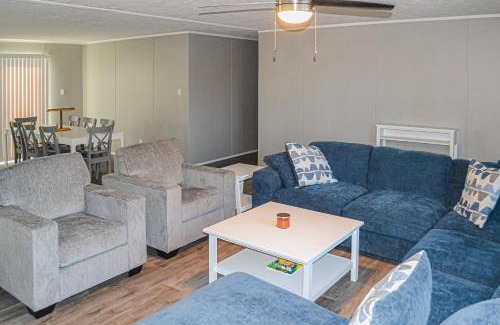 Caryville Casa | Cove Creek Escape