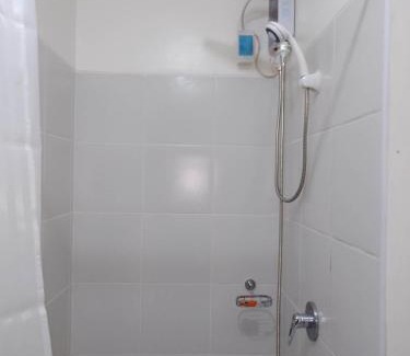 Santa Mesa Apartamento | Covent Garden South Tower SM Sta Mesa University Belt Metro Manila