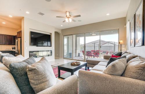 Surprise Casa | Covered Patio and Community Pool Home in Surprise