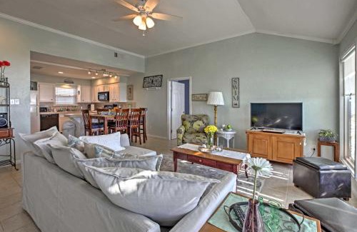 Galveston Casa | Covered Patio Beachfront Galveston Home!