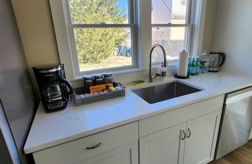 Humarock Cabaña | "Coveted Cottage" 2BR Beach Cottage Humarock Beach in Marshfield/Scituate .
