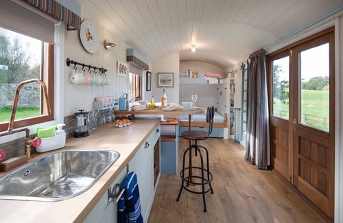 Bowsden Cabina | COW PARSLEY SHEPHERD'S HUT, cerca de Berwick upon Tweed - capacidad para 4 personas con Wi-Fi