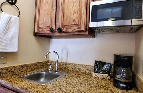 River Ranch Cabaña | COWBOY CONDO! Walk to everything at River Ranch! 228