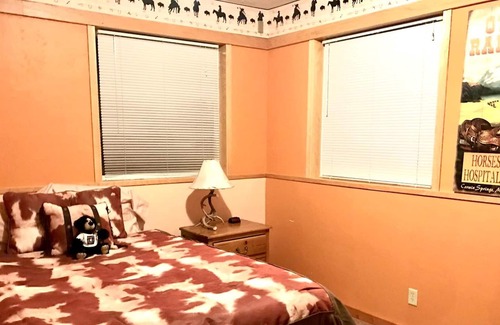 Gardiner Cabina | Cowboy's Lodge