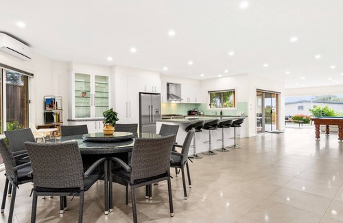 Cowes Casa | Cowes Family Retreat