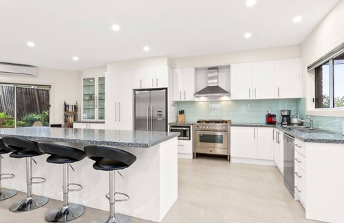 Cowes Casa | Cowes Family Retreat