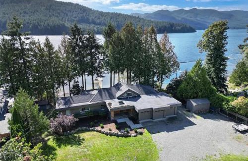 Youbou Casa | Cowichan Lake Manor