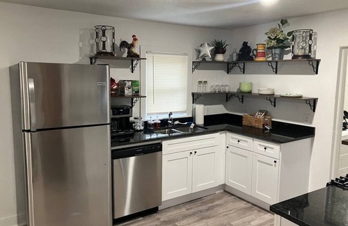 Fort Worth Casa | Cowtown Cottage - Stockyards