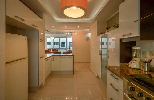 Coyoacan Apartamento | Coyoacan Florida Luxury apartment 4BR-4BA 2Parking