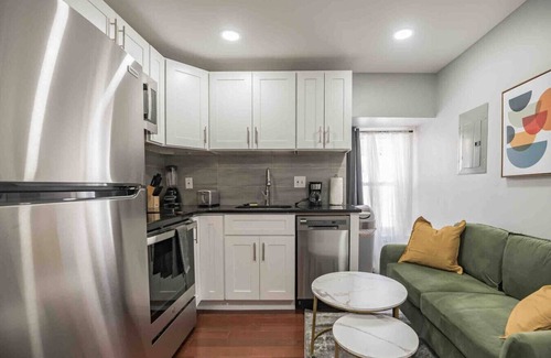 Center City West Apartamento | Cozy 1/1 | Center City | Sleeps 4 | 2 Beds