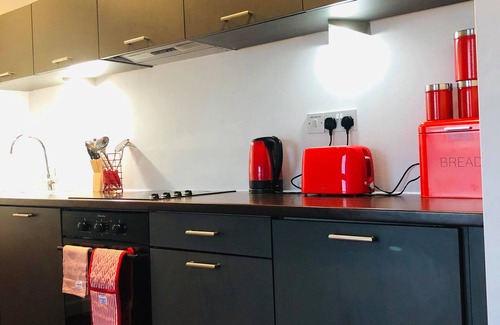 Sheffield Apartamento | Cozy 1-Bed Flat near Sheffield Food Festival – Sleeps 5, May Dates Available