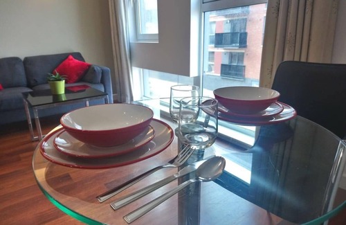 Sheffield Apartamento | Cozy 1-Bed Flat near Sheffield Food Festival – Sleeps 5, May Dates Available