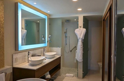 Chula Vista Complejo | Cozy 1-bedroom in San José del Cabo with spa, gym, lazy river, and infinity pool