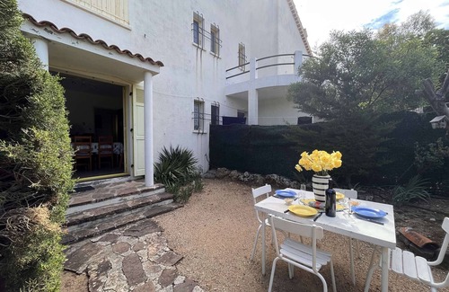 Saint-Aygulf Apartamento | Apartamento con jardín privado, para 4 personas cerca de la playa en Saint Aygulf