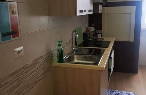 Triggiano Apartamento | Cozy 1-bedroom apartment in charming Triggiano with WiFi, AC