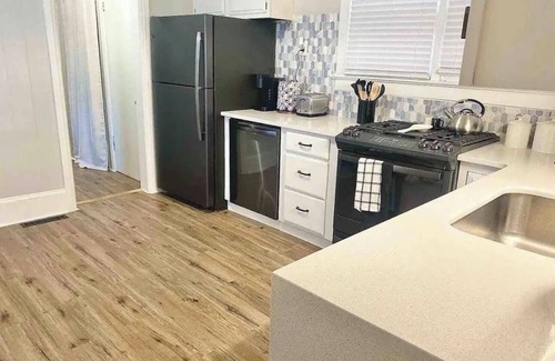 Historical Old New Castle Apartamento | Cozy 1-bedroom apartment in nice New Castle with WiFi, AC