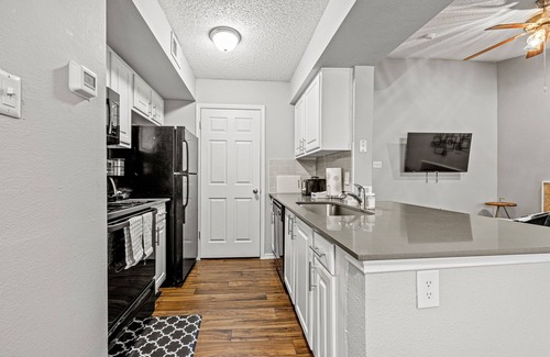 North Arlington Apartamento | Cozy 1-bedroom apartment with WiFi, AC in charming Arlington