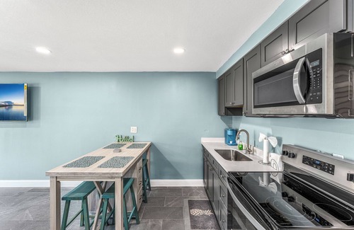 Tropic Apartamento | Cozy 1-bedroom apartment in Melbourne on the Indian River. Newly Renovated
