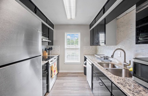 Green Hills Apartamento | Cozy 1-bedroom apartment in a great location-Greenhill