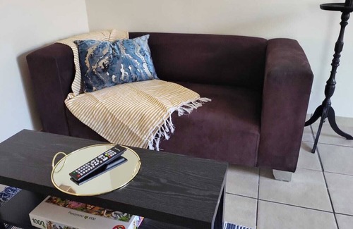 Eikenbosch Apartamento | Cozy 1-Bedroom Apartment in the heart of Bellville.