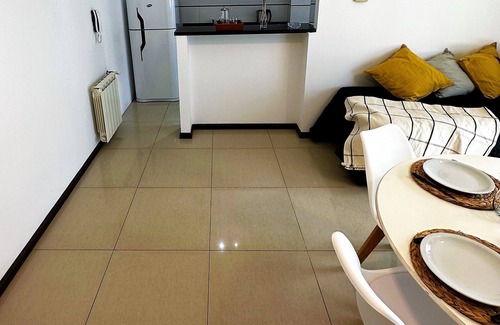 Mendoza City Center Apartamento | Cozy 1-bedroom apartment with AC, WiFi and garage in charming Mendoza
