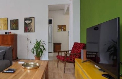 Vera Apartamento | Cozy 1-bedroom apartment with AC, WiFi in amazing Tbilisi