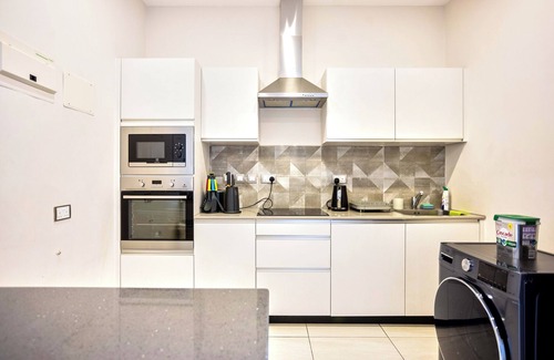 Westlands Apartamento | Cozy 1-bedroom apartment with fitness room, WiFi in enjoyable Nairobi 709