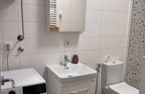 Zemun Apartamento | Cozy 1-bedroom apartment in charming Beograd with WiFi, AC